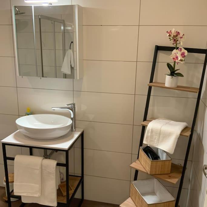 The Viewpoint L Dg4'12 Apartment Виена Екстериор снимка